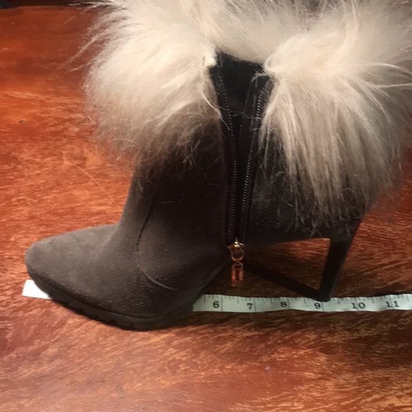 Jorge Bischoff Suede Booties - Picture 15 of 17
